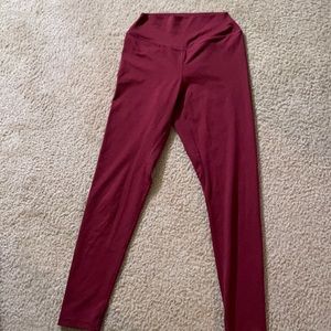 Balance athletica leggings wine